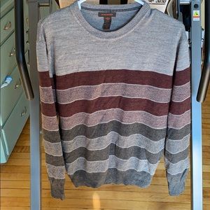 Sweater with stripes